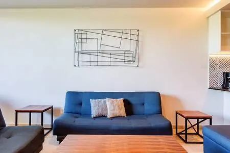 Apartment Captivating Rooftop Pool, Gym, Wifi L Free Parking Playa del Carmen