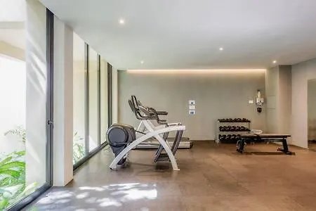 Captivating Rooftop Pool, Gym, Wifi L Free Parking Playa del Carmen 0*,  Mexico