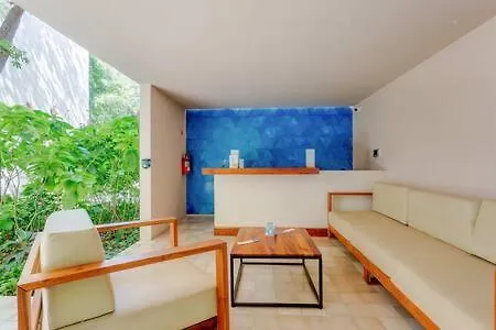 Captivating Rooftop Pool, Gym, Wifi L Free Parking Playa del Carmen