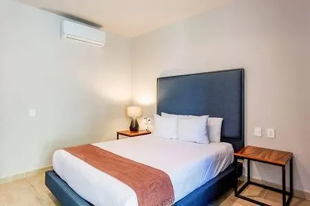 Appartamento Captivating Rooftop Pool, Gym, Wifi L Free Parking Playa del Carmen