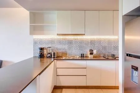 Captivating Rooftop Pool, Gym, Wifi L Free Parking Playa del Carmen Messico