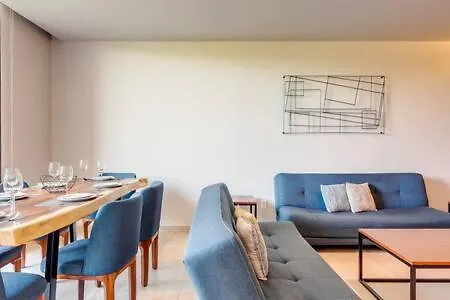 Captivating Rooftop Pool, Gym, Wifi L Free Parking Playa del Carmen